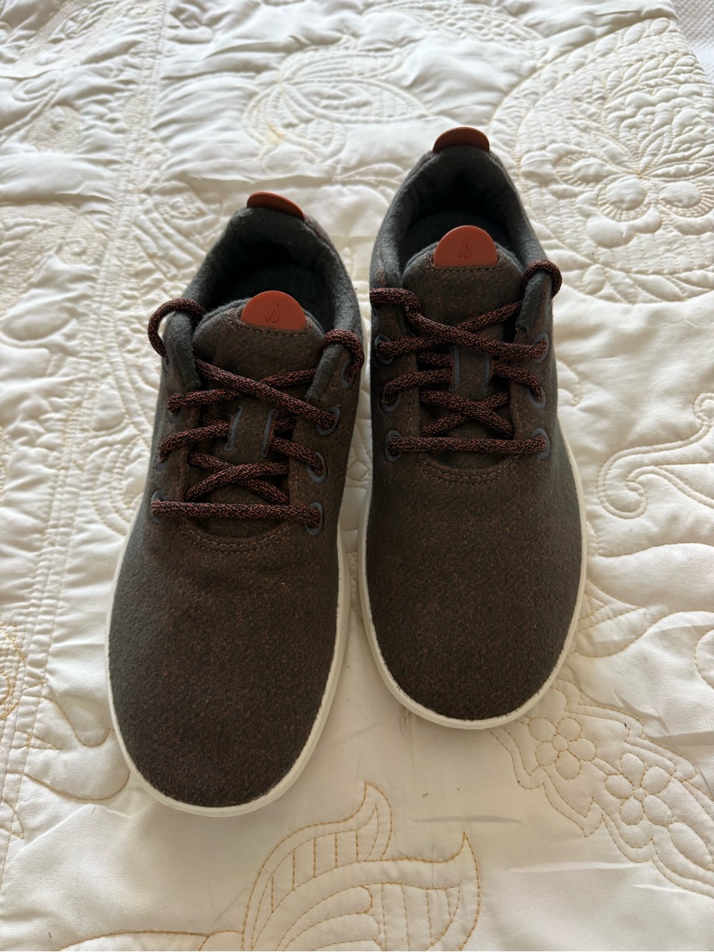 Allbirds Wool Runner Women’s Shoes in Charcoal Brown